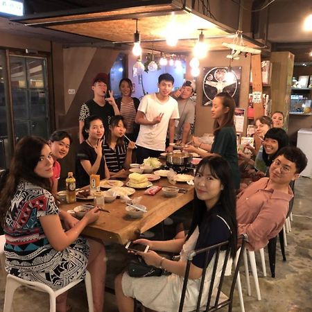 טאיפיי Ximen Wow Hostel מראה חיצוני תמונה