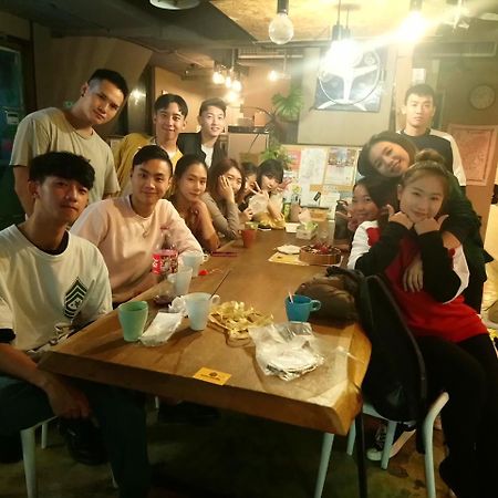 טאיפיי Ximen Wow Hostel מראה חיצוני תמונה
