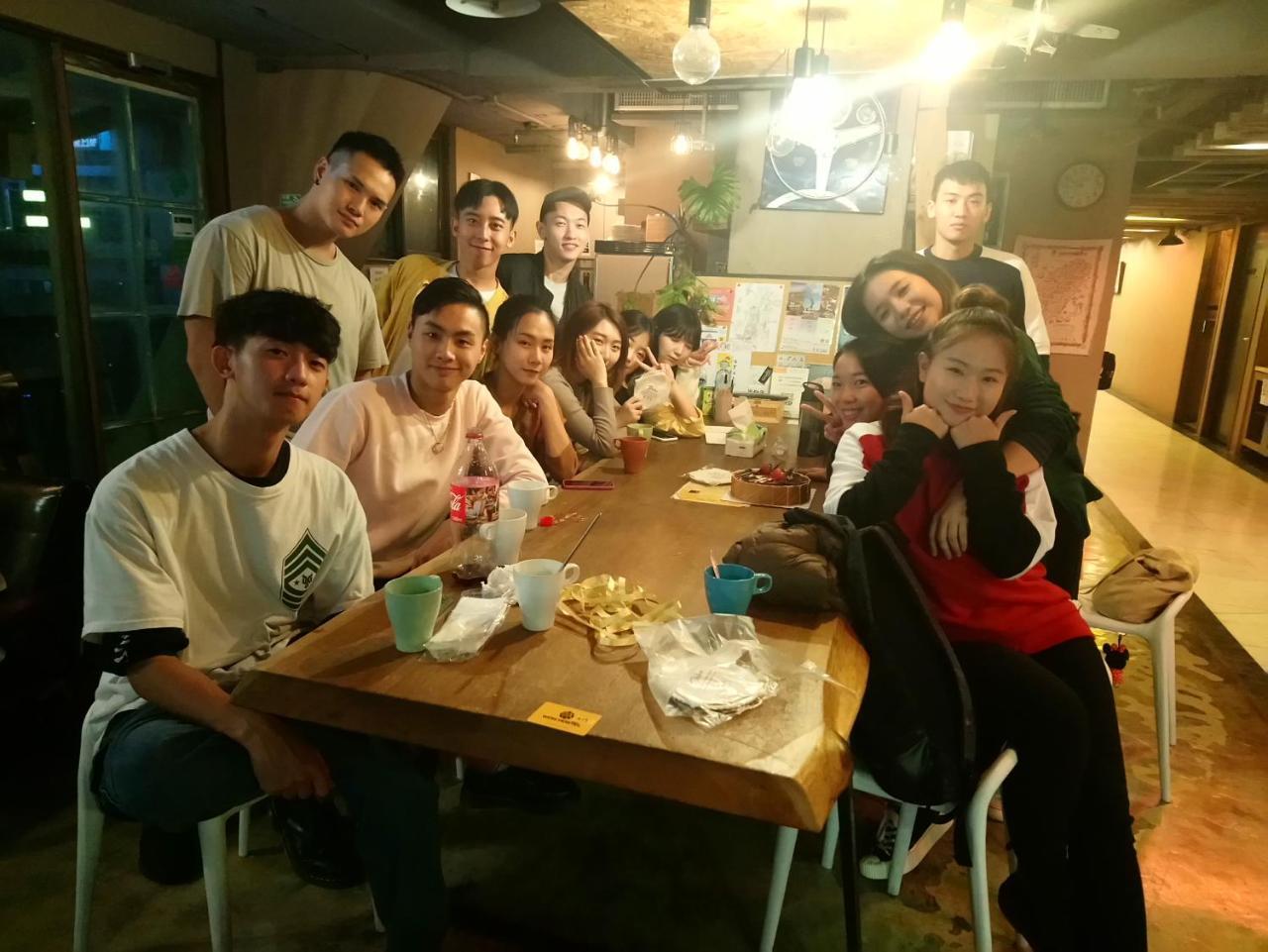 טאיפיי Ximen Wow Hostel מראה חיצוני תמונה