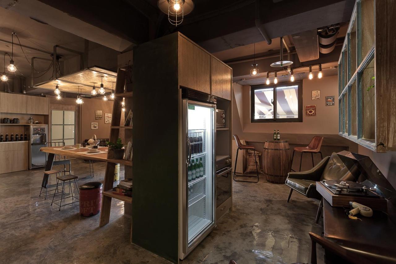 טאיפיי Ximen Wow Hostel מראה חיצוני תמונה